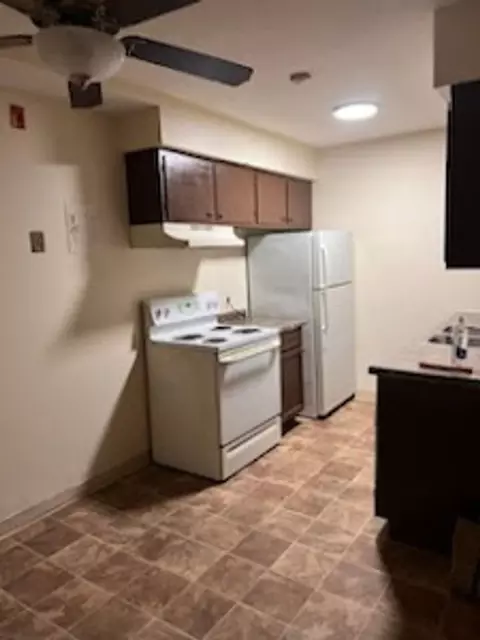 4601 Independence Ave N, New Hope, MN 55428
