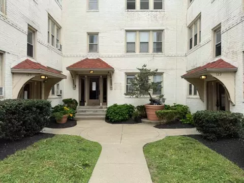 125 Central Sq, Pittsburgh, PA 15228