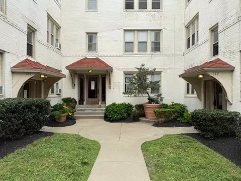 125 Central Sq, Pittsburgh, PA 15228