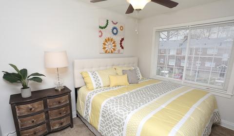 5103 S 1st St, Louisville, KY 40214