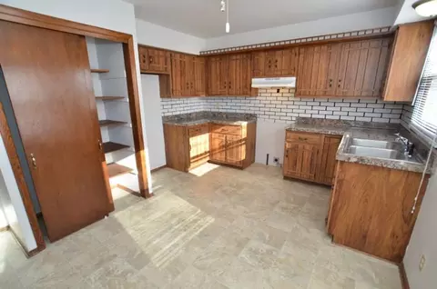 609 667 Ridgeway Dr #609-609, Hartland, WI 53029