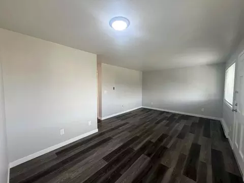 2501 Rucker Ave, Everett, WA 98201