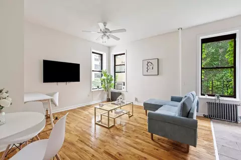 1310 2nd Ave, New York, NY 10065