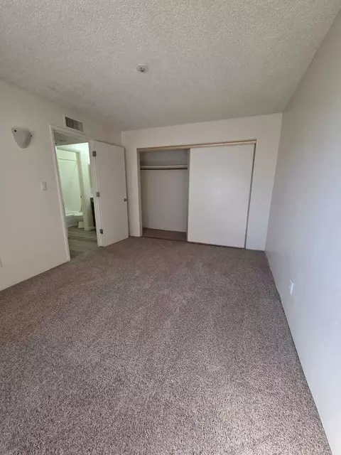 6160 E Bellevue St, Tucson, AZ 85712