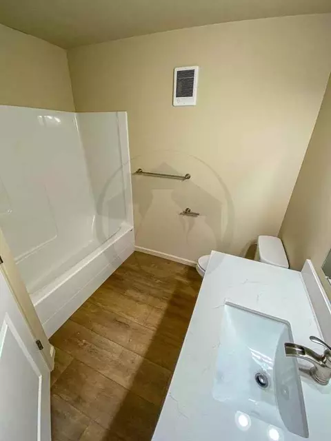 360 NW Willamina Dr, Willamina, OR 97396 photo 9