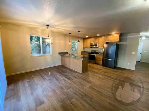 360 NW Willamina Dr, Willamina, OR 97396 photo 3