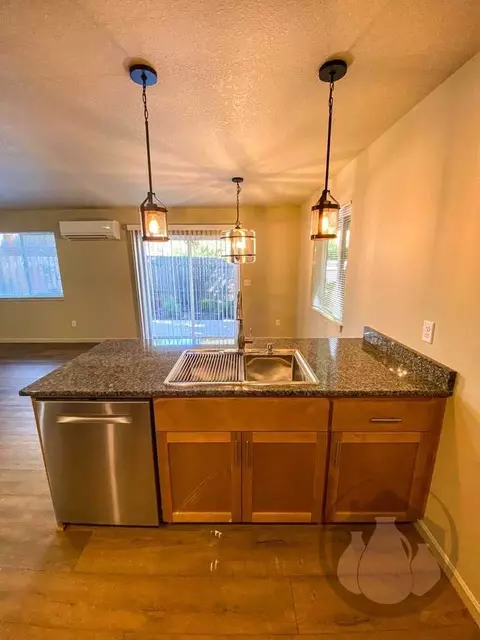 360 NW Willamina Dr, Willamina, OR 97396 photo 2