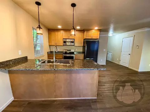 360 NW Willamina Dr, Willamina, OR 97396