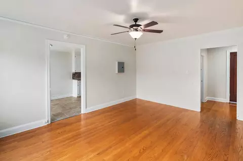 1705 Belmont Ave, Seattle, WA 98122