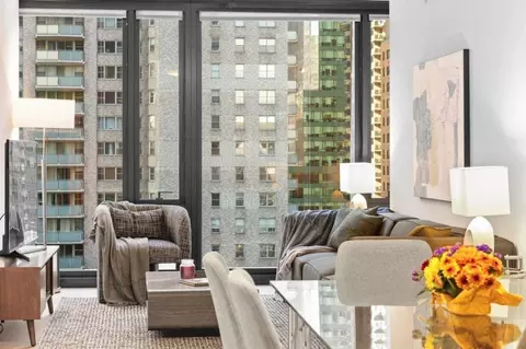 141 E 33rd St, New York, NY 10016