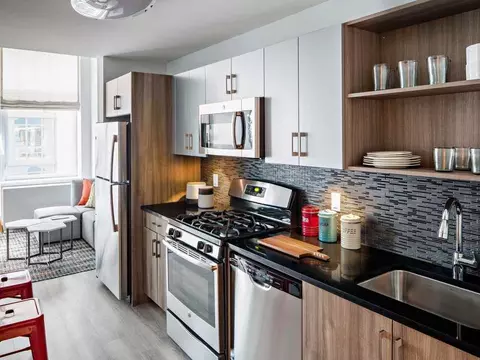 100 Willoughby St, Brooklyn, NY 11201 photo 2
