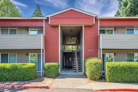 9990 SW Walnut St, Tigard, OR 97223