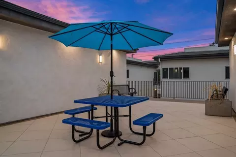 4960 Sepulveda Blvd, Sherman Oaks, CA 91403