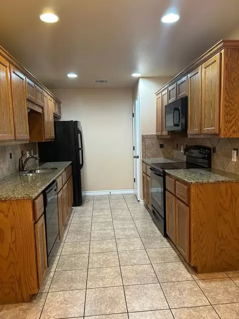 4807 A-b, Killeen, TX 76549
