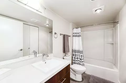 2641 42nd Ave SW, Seattle, WA 98116 photo 9