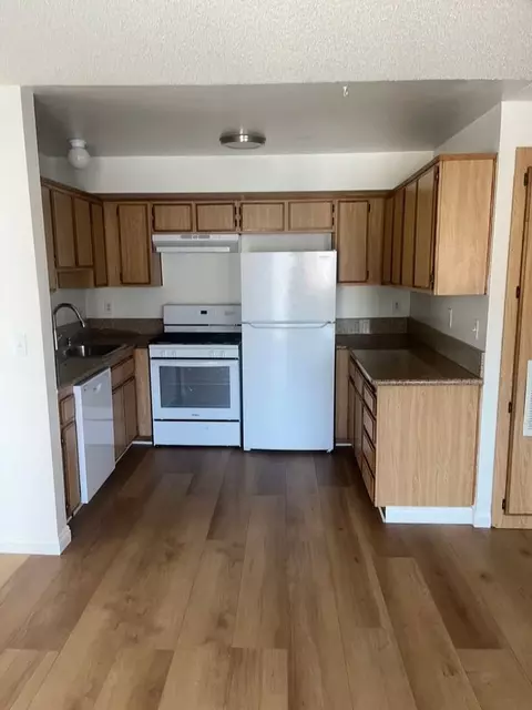 4225 Del Mar Ave, Los Angeles, CA 90029