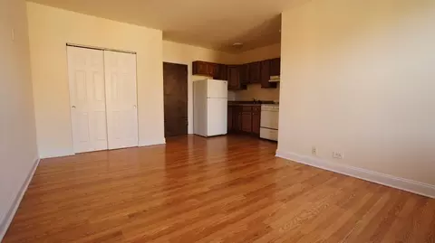 2600 N Kimball Ave, Chicago, IL 60647