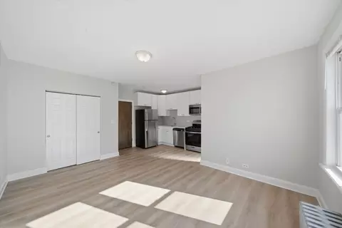 2600 N Kimball Ave, Chicago, IL 60647