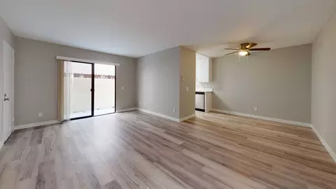 14228 Dickens St, Los Angeles, CA 91423