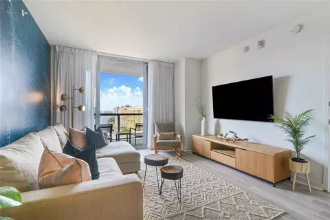 2602 E Hallandale Beach Blvd, Hallandale Beach, FL 33009