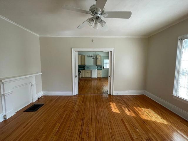 800 Oswego St, Liverpool, NY 13088