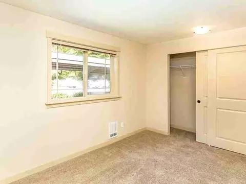 9627 NE 195th Cir, Bothell, WA 98011 photo 6