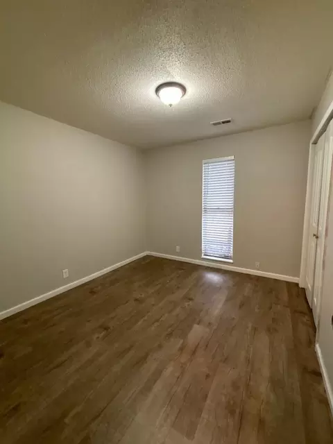 3206 Missouri Pl, Joplin, MO 64804
