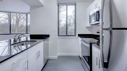 2501 Porter St NW, Washington, DC 20008 photo 6