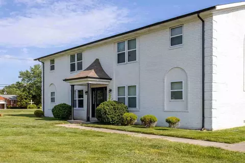 6200 Paradise Ln, Louisville, KY 40258