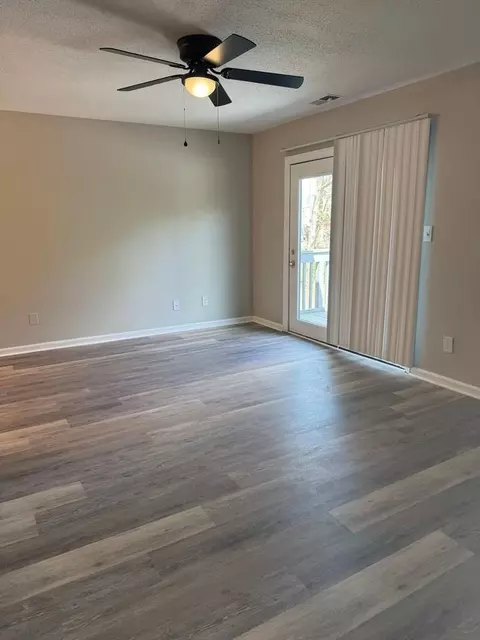 920 Highland Ave, Greensboro, NC 27403