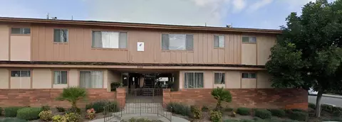 7052 Friends Ave, Whittier, CA 90602
