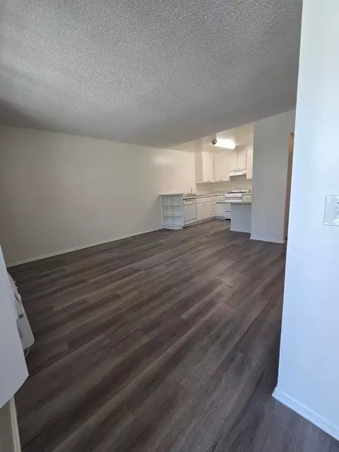 489 S Chatham Cir, Anaheim, CA 92806