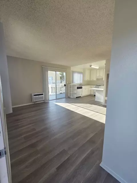 489 S Chatham Cir, Anaheim, CA 92806
