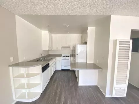 489 S Chatham Cir, Anaheim, CA 92806