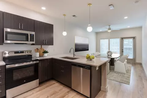 2136 Central Ave, Indianapolis, IN 46202