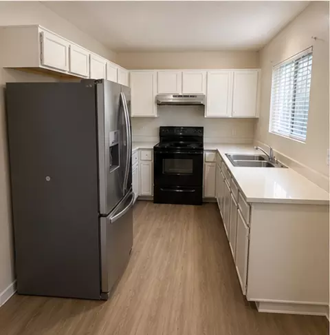 344 S Willie James Jones Ave, San Diego, CA 92113