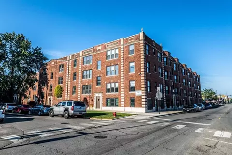330 N Pine Ave, Chicago, IL 60644
