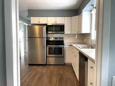 1321 14th St S, Fargo, ND 58103