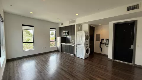 5036 S Slauson Ave, Culver City, CA 90230