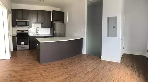 2001 W 18th Pl, Chicago, IL 60608