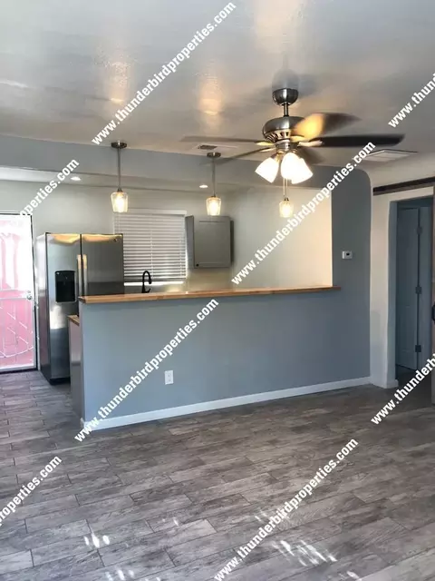 1225 San Mateo Blvd SE, Albuquerque, NM 87108