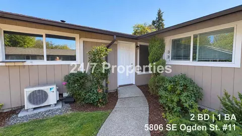 5806 SE Ogden St, Portland, OR 97206