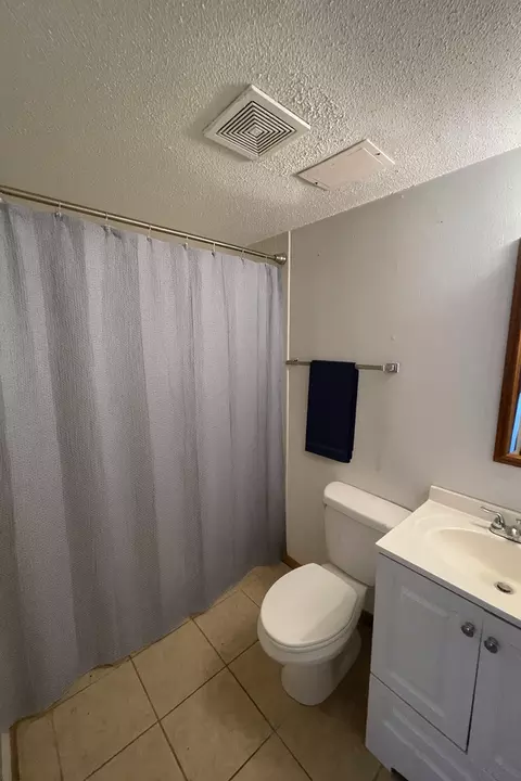 215 Baltimore St, Waterloo, IA 50701