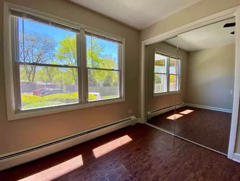 535 Maple Ave, Lisle, IL 60532 photo 16