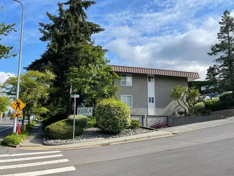 1212 Market St, Kirkland, WA 98033