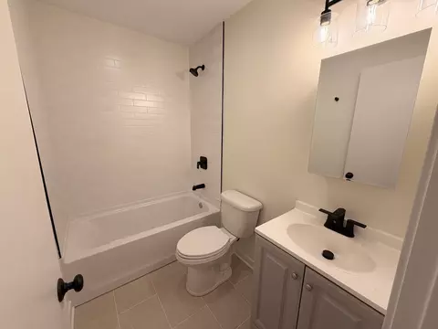 6234 N Bell Ave, Chicago, IL 60659 photo 14