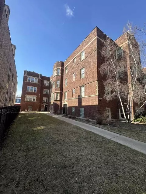 6234 N Bell Ave, Chicago, IL 60659