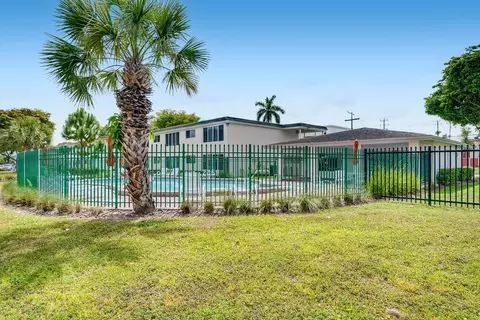 4401 NW 10th Ct, Plantation, FL 33313 photo 21