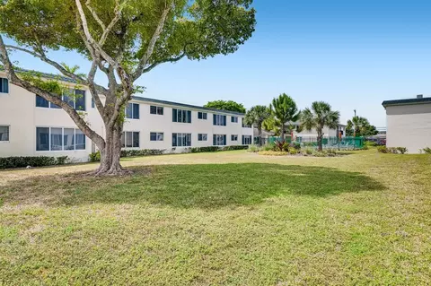 4401 NW 10th Ct, Plantation, FL 33313 photo 17
