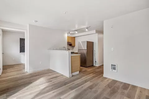 3236 SW Avalon Way, Seattle, WA 98126